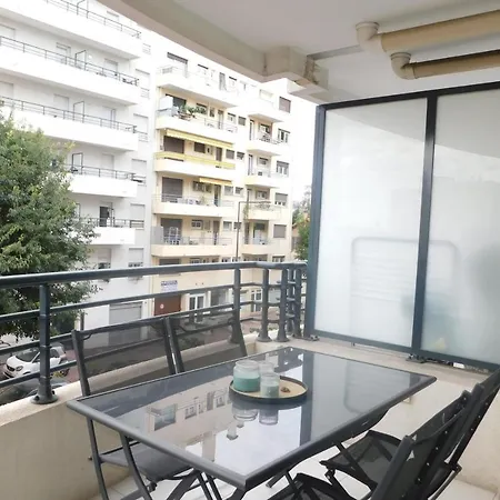 Apartmán Charming Air-conditioned 2-bedroom 'le Riviera' With Parking Juan-les-Pins